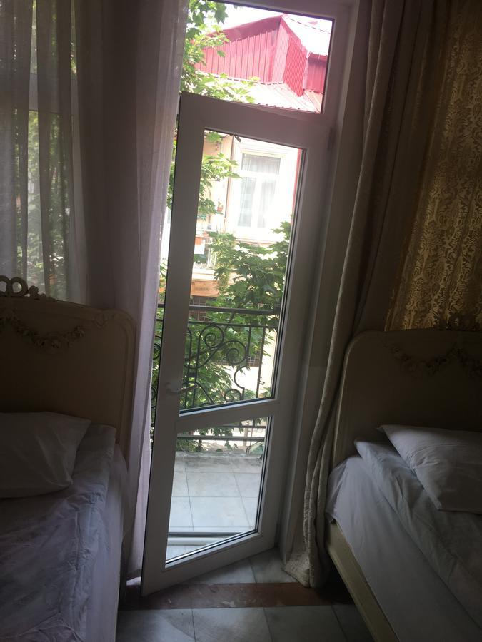 Rcheuli Hotel Batumi Exterior photo